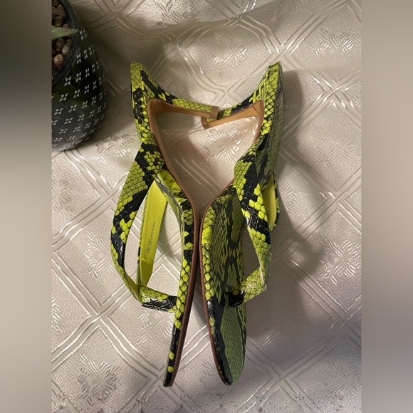 J. Lo sandals - Picture 5 of 7